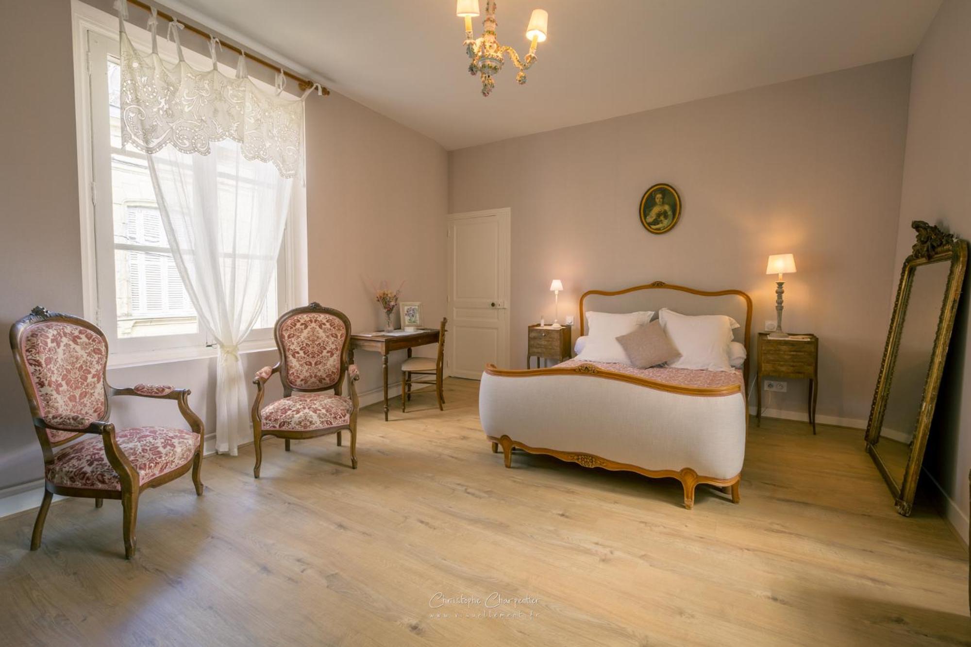 Le Prieure Sainte Croix Hotel Loudun Buitenkant foto